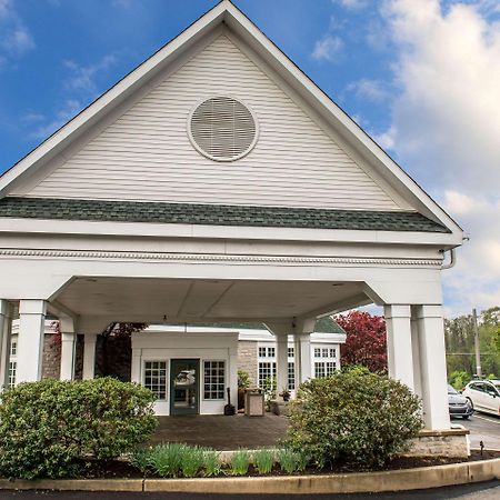 Quality Inn Pittsburgh Airport Oakdale Экстерьер фото