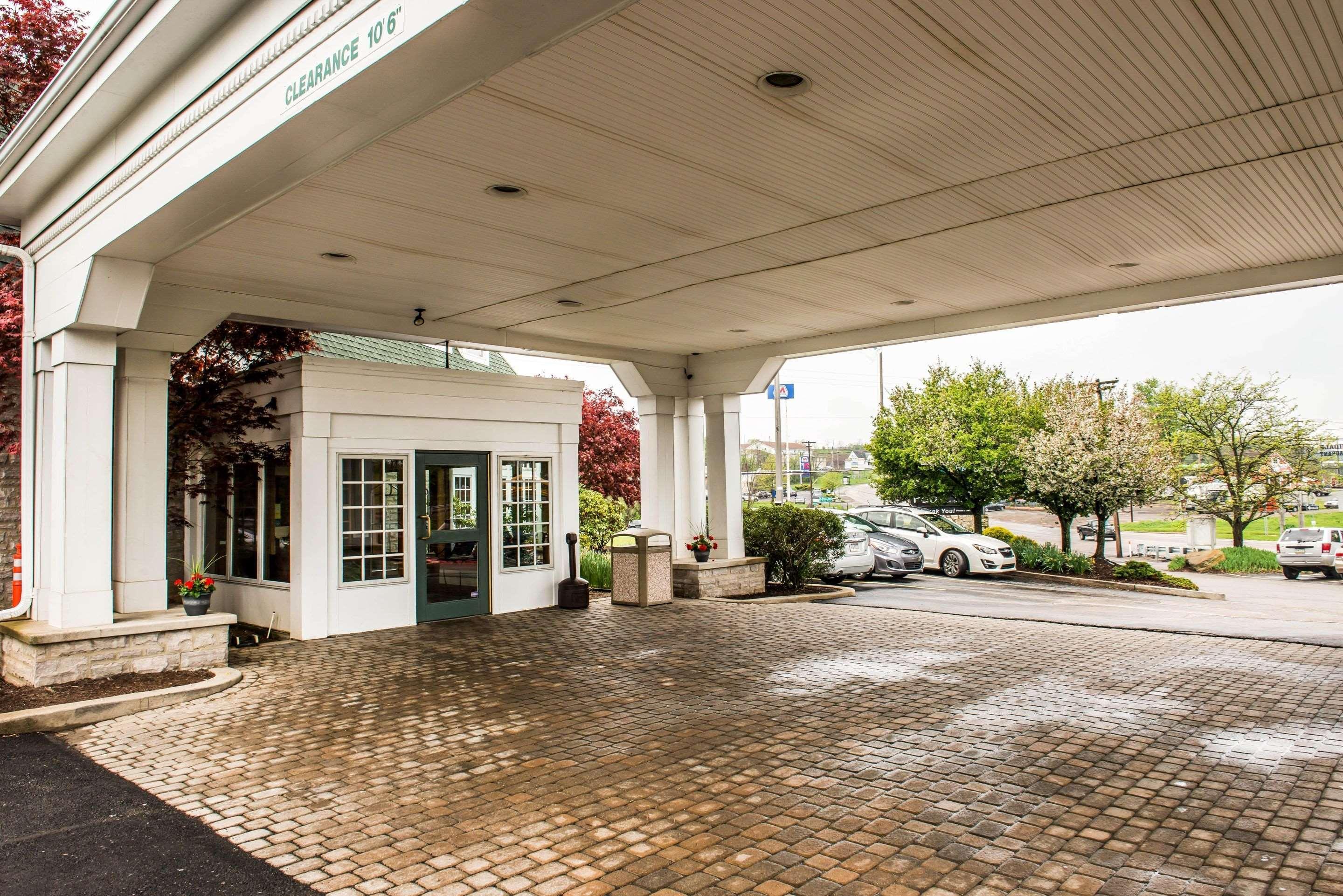 Quality Inn Pittsburgh Airport Oakdale Экстерьер фото